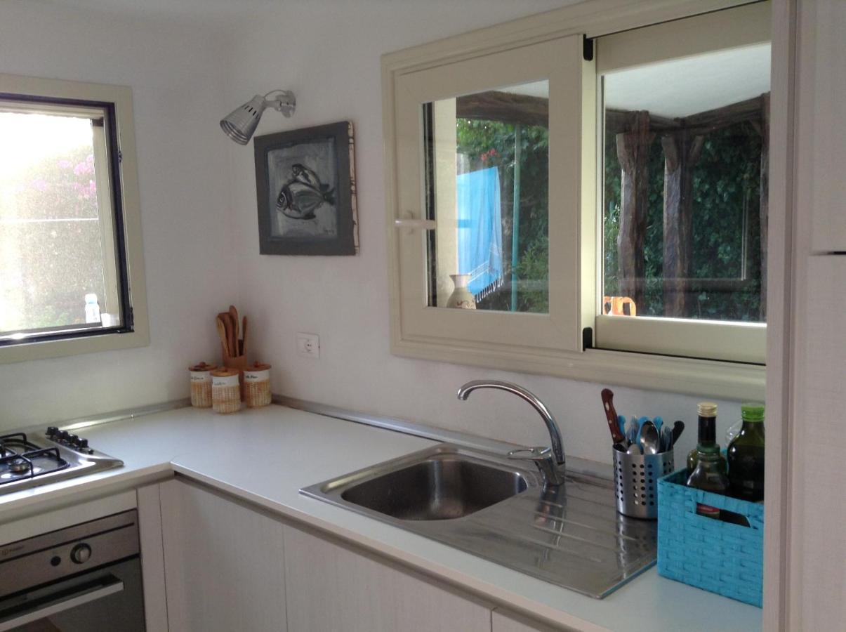 Deliziosa Villa 150 Metri Dal Mare Quartu SantʼElena Exteriör bild